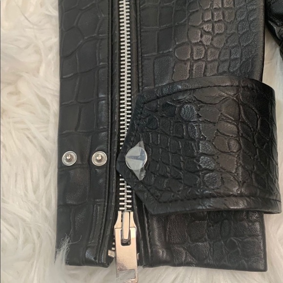 Walter Baker Black and Silver Lamb Skin Leather Motorcycle Jacket - Picture 8 of 12